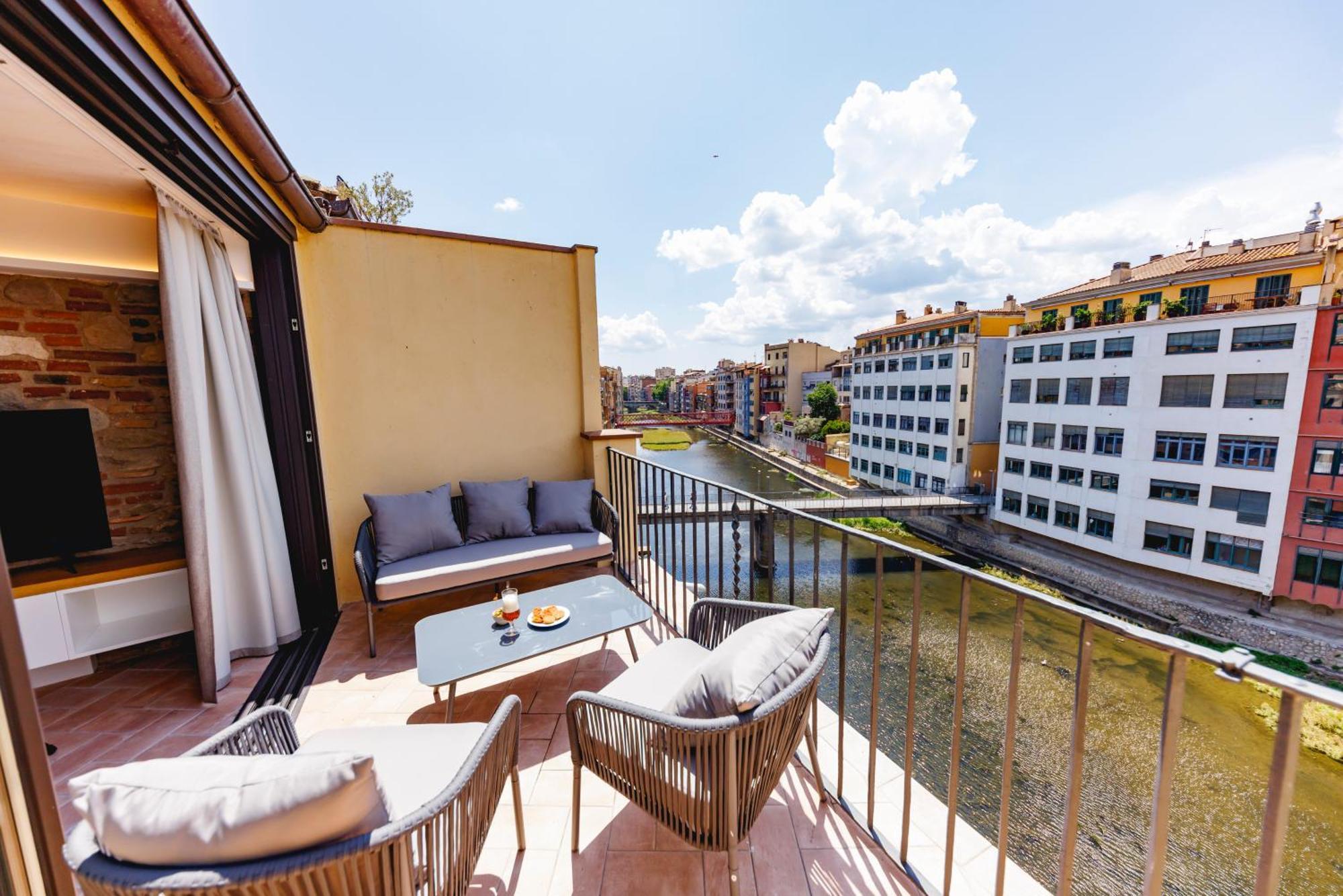 Bravissimo Ballesteries Penthouse, Monthly Appartement *